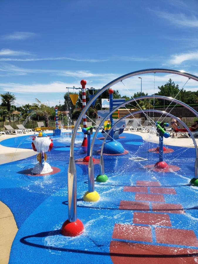 Camping Les Places Dorees Saint-Jean-de-Monts Exterior foto